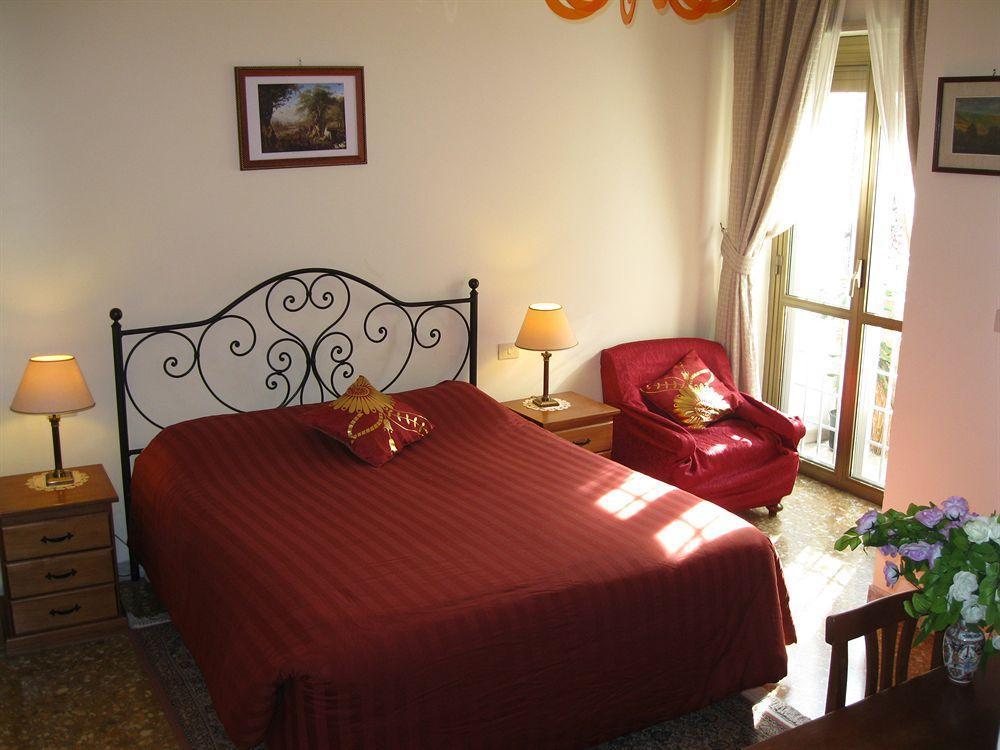 The Condottieri Rooms Roma Eksteriør bilde